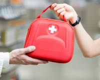 5 Essentials in Every First Aid Kit